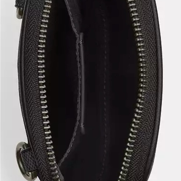 ADEN COACH CROSSBODY BAG. One black bag and one green bag. - Picture 3 of 7